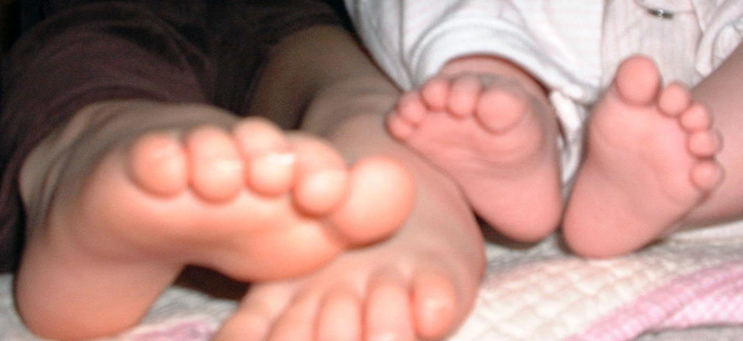 feet 3.JPG